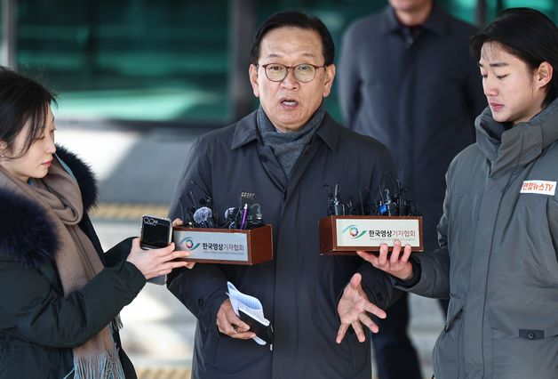 尹측 석동현, 민주당 고발에 "할 테면 하라, 무고죄 고소"(종합)