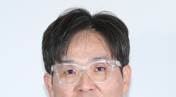 '보고타' 메가폰 잡은 김성제 감독