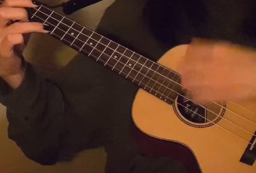 본문 이미지 - 김지원