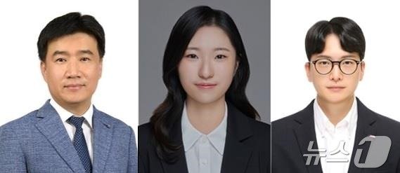 왼쪽부터 KAIST 신소재공학과 김일두 교수, 이지영 박사&#40;아주대 화학공학과 교수&#41;, 송현섭 박사&#40;現 삼성전자&#41;.&#40;KAIST 제공&#41;/뉴스1