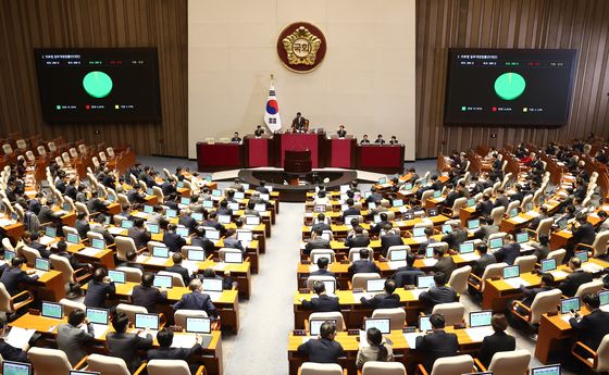 임신 32주 전에도 태아 성별 고지 가능…의료법 개정안 통과(종합)