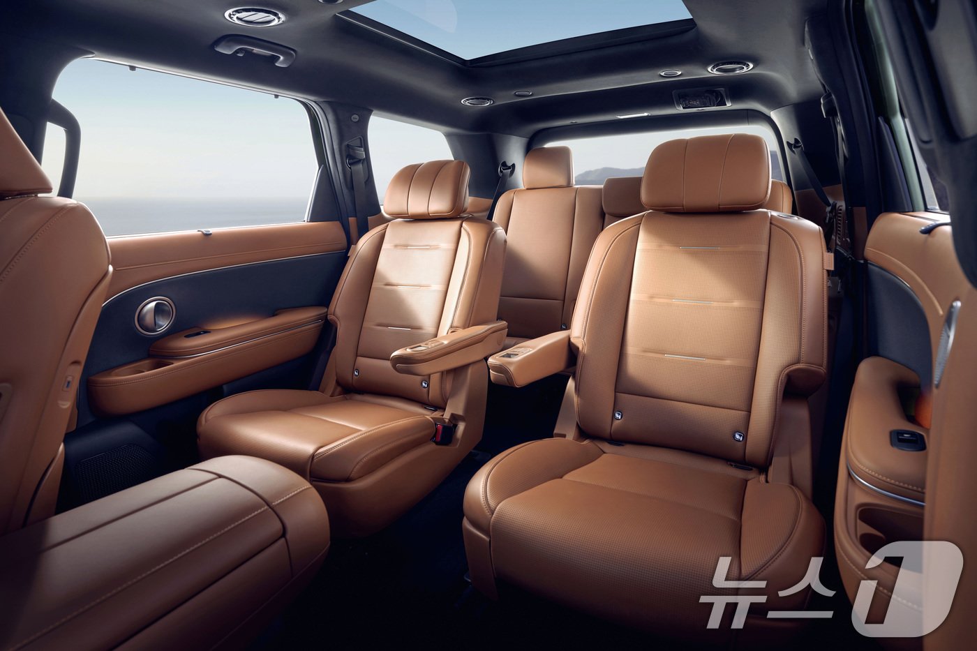 본문 이미지 - 사진은 디 올 뉴 팰리세이드 7인승 내장의 모습. (현대자동차 제공) 2024.12.20/뉴스1