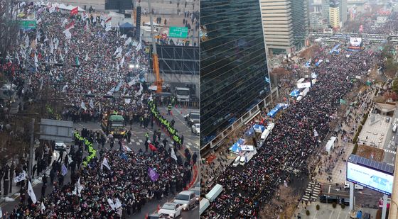 응원봉과 태극기로 두쪽난 광화문