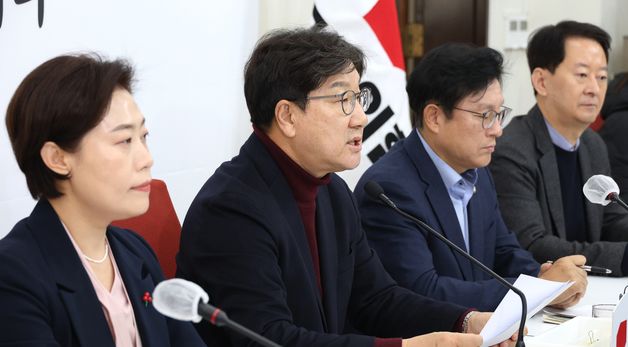 권성동 "특검추천권 야 독점…상설특검 거부권 안 쓰는게 헌법위반"