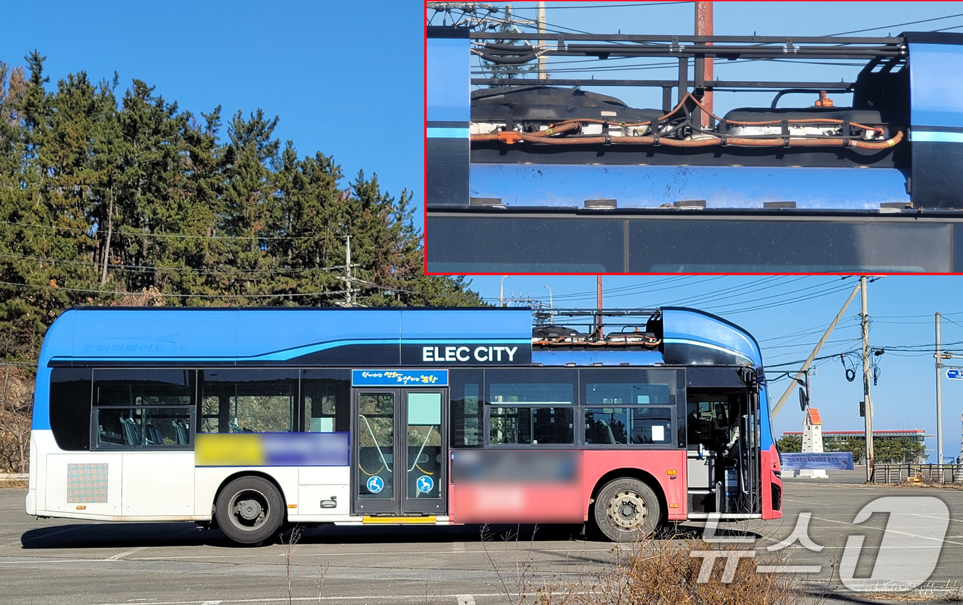 (포항=뉴스1) 최창호 기자 = 22일 경북 포항시 북구 칠포해수욕장 공터에 포항전기시내버스 한 대가 주차돼 있다.경북소방본부에 따르면 지난 21일 오전 6시 24분쯤 포항 북구 …