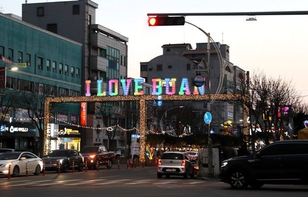 'I LOVE BUAN'…부안군, 주요 도로에 야간경관 조성