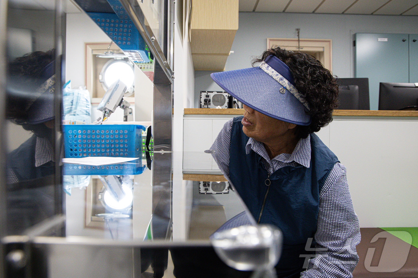 (서울=뉴스1) 이재명 기자 = 의정갈등이 지속된 2024년“오늘도 출항. 목적지는 백일도·동화도 입니다”의정갈등 속 묵묵히 섬주민의 건강을 지키는 병원선 ‘전남 511호’가 있다 …