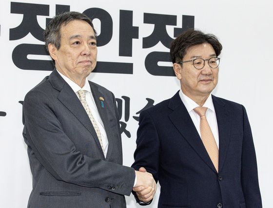 권성동 "국내 정치 혼란스럽지만 공고한 한일·한미일 협력 계속 지원"