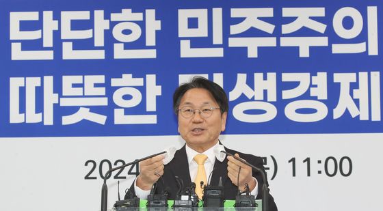 강기정 시장 송신년 기자회견 "당신곁에 광주"