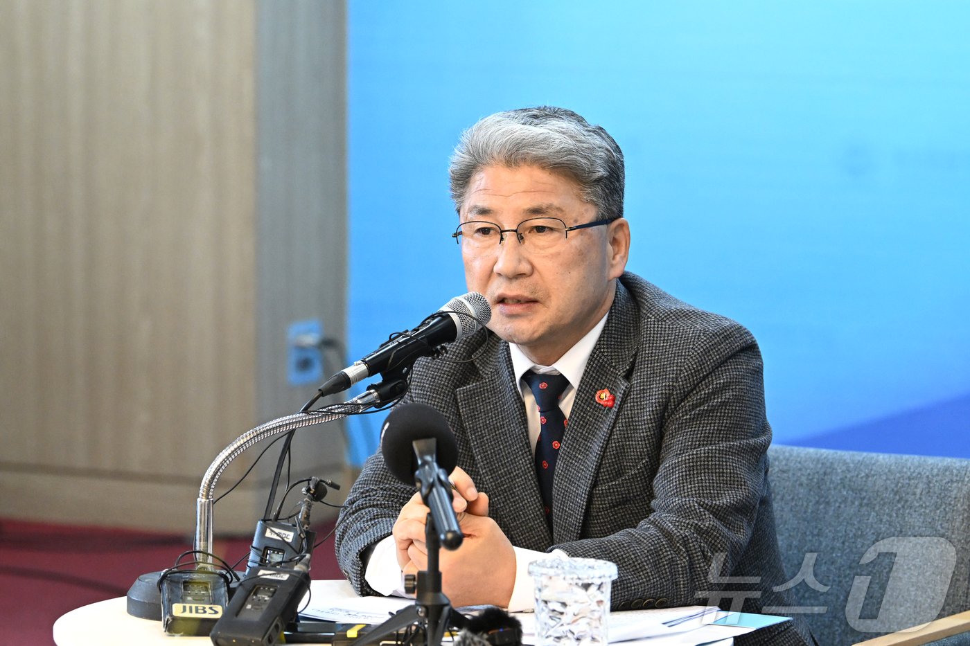 본문 이미지 - 이상봉 제주도의회 의장&#40;도의회 제공&#41;/뉴스1