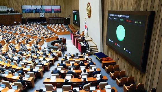 첫발 내디딘 AI기본법…고영향 AI 구체화 등 과제 산적