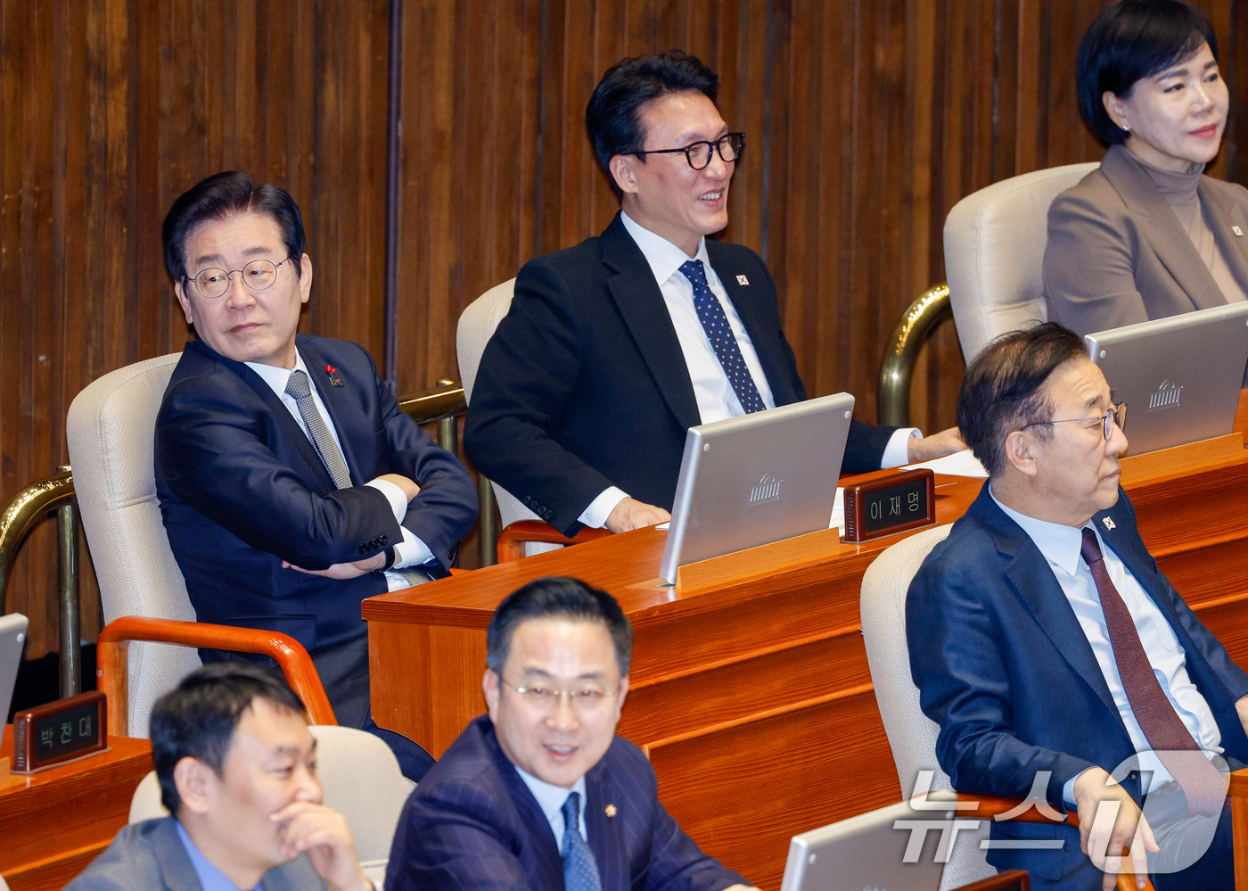 (서울=뉴스1) 안은나 기자 = 이재명 더불어민주당 대표가 26일 오후 서울 여의도 국회에서 열린 제420회국회(임시회) 제1차 본회의에서 조인철 의원 법안 제안설명 중 시국 관련 …