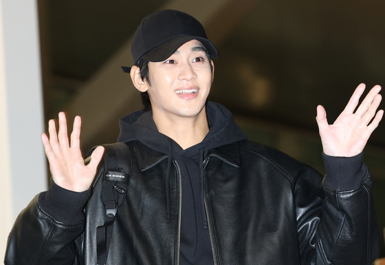 김수현, 해외 활동 재개…필리핀서 10월 팬미팅 개최