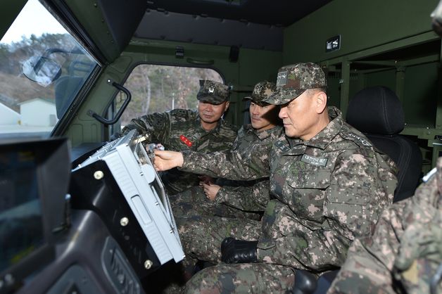 합참의장 "북한에게 도발 대가 뭔지 행동·결과로 보여줄 것"