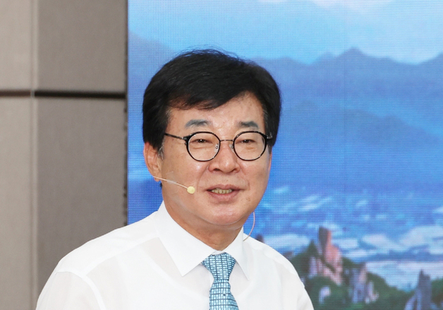 김성 장흥군수 재선 도전…"노벨문학도시 완성"