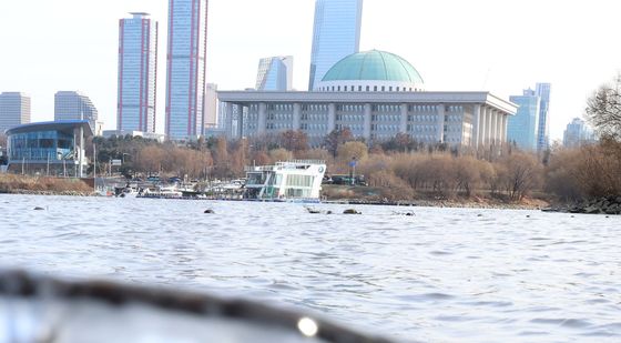 찬바람부는 국회