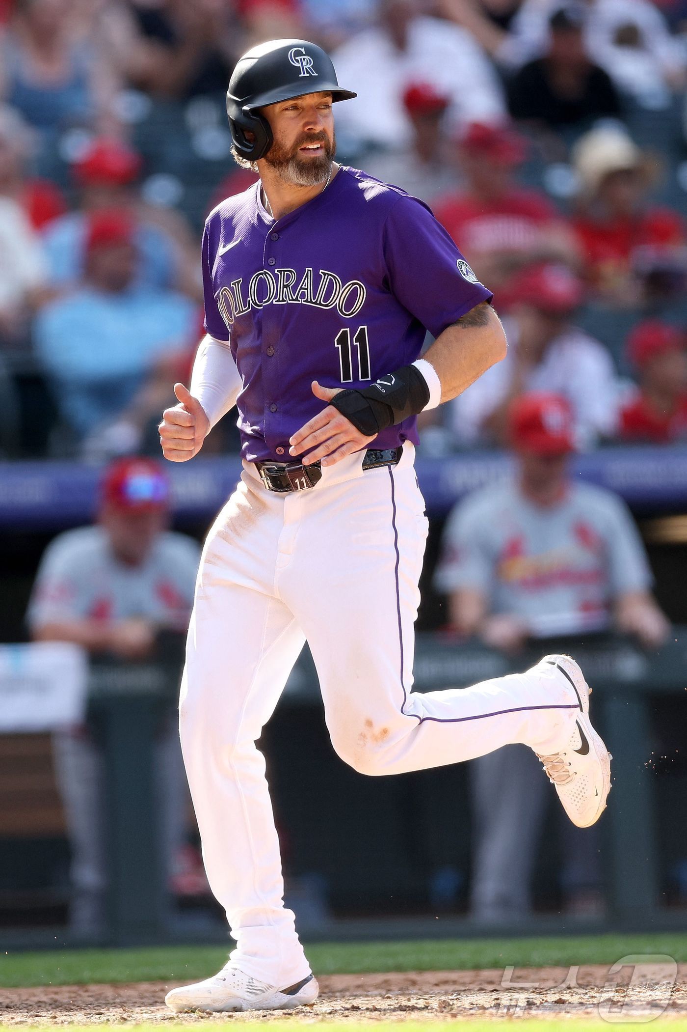 본문 이미지 - 올해 콜로라도에서 뛴 제이크 케이브. ⓒ AFP=뉴스1
