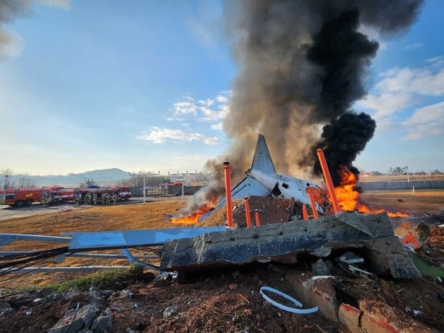 [속보] 무안공항 여객기 사망자 58명으로 늘어