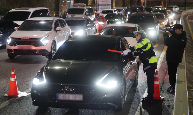 충북경찰, 청주권 중심 연말 음주운전 집중 단속