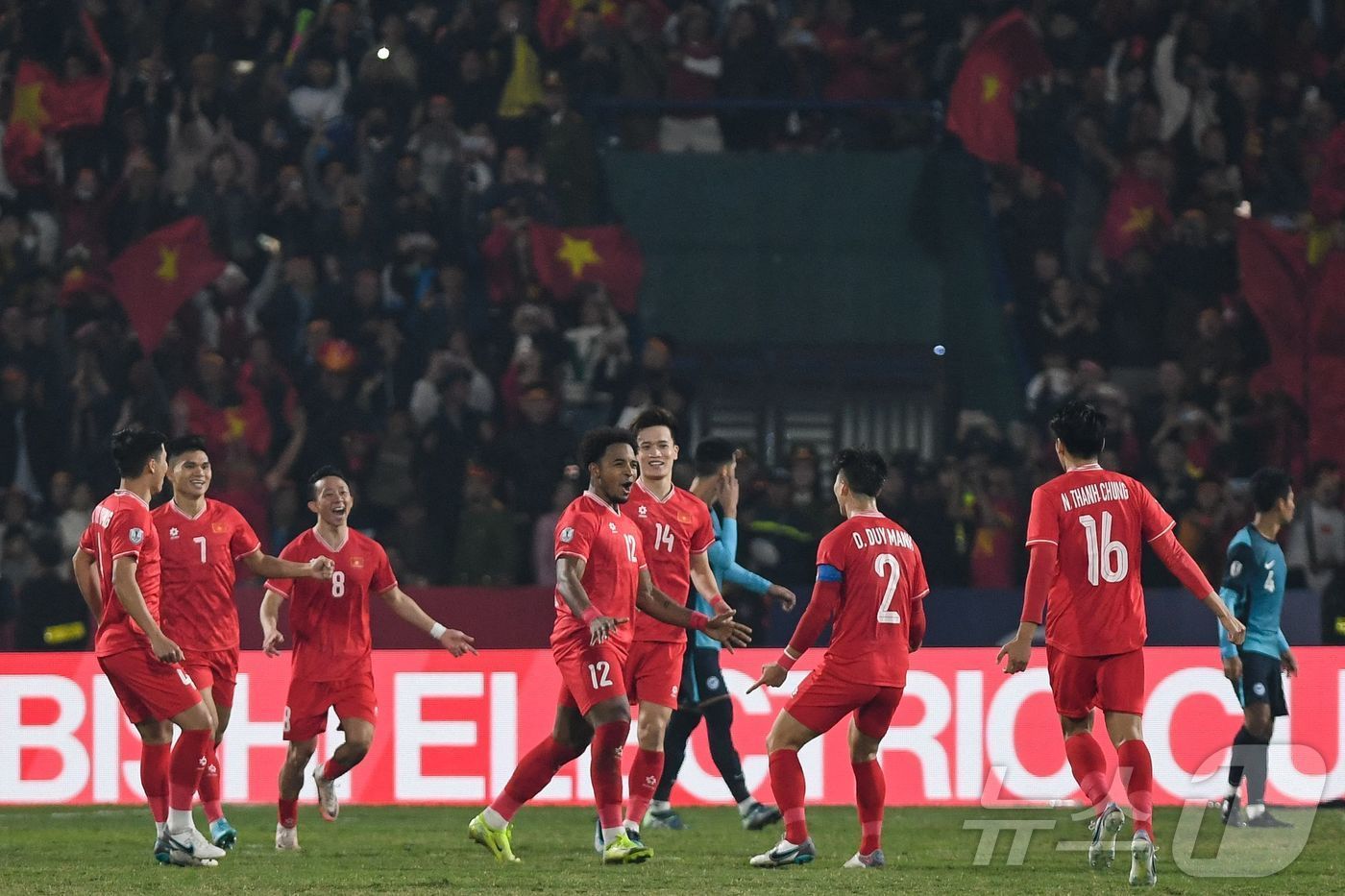 본문 이미지 - 미쓰비시컵 결승에 진출한 베트남. ⓒ AFP=뉴스1