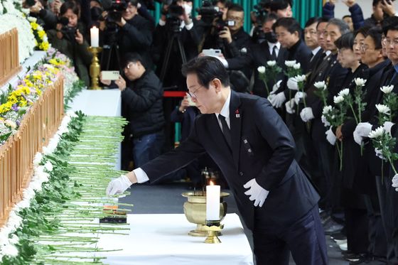 "최 대행, 헌법재판관 임명하고…여야 특검법 협상 나서야"