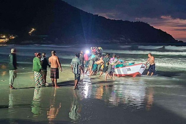 태국 관광지 팡안섬에서 보트 전복…한국 관광객 1명 실종