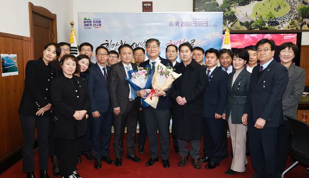 정선용 충북도 행정부지사 퇴임 "고향서 일할 수 있어 영광"