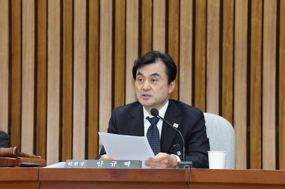 [단독] '국방통' 안규백, 장관 과외받았다…'수요모임' 면면 살펴보니