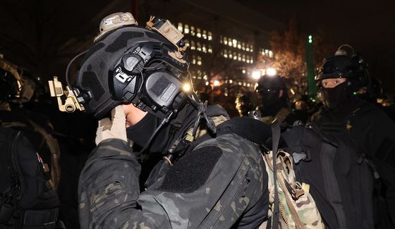 "계엄군, 과천 선관위도 진입 시도…주요 헌법기관 장악 의도"