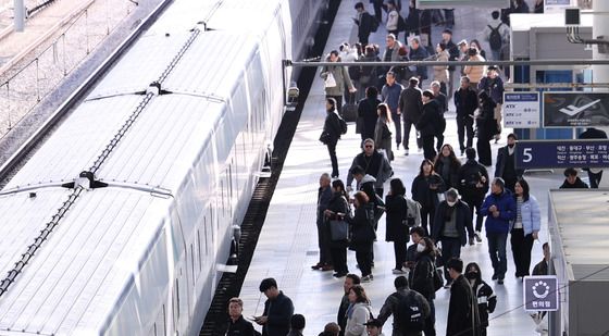 철도노조, 내일부터 무기한 파업 예고… 전국 교통 대란 우려