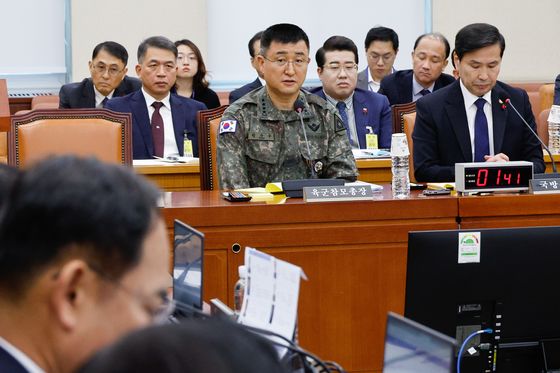 野 "비상계엄 위헌이자 내란" 계엄사령관 "분별할 능력 안 됐다"