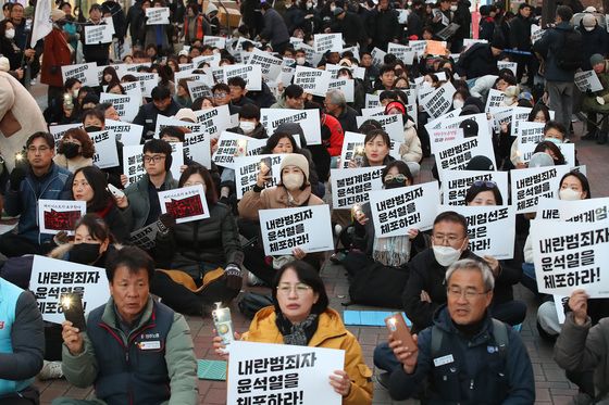 '尹탄핵안 2차 표결'…핵심 기반 대구서도 '퇴진 집회' 잇따라