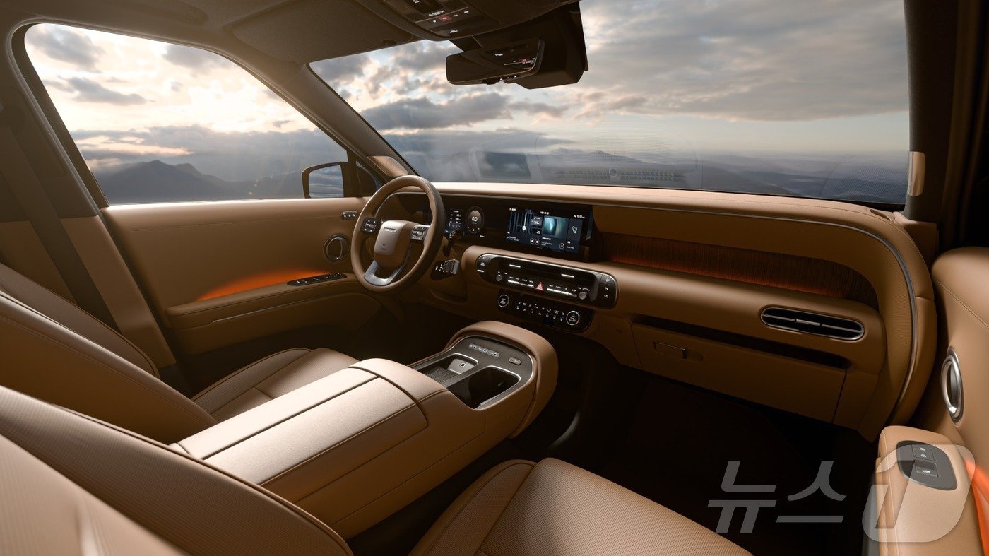 본문 이미지 - 현대차는 6일 플래그십 대형 SUV ‘디 올 뉴 팰리세이드'(The all-new PALISADE) 디자인을 처음으로 공개했다.(현대차 제공) 