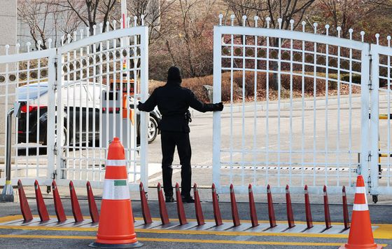 방첩사, 계엄날 국방조사본부에 수사관 100명 파견 요청