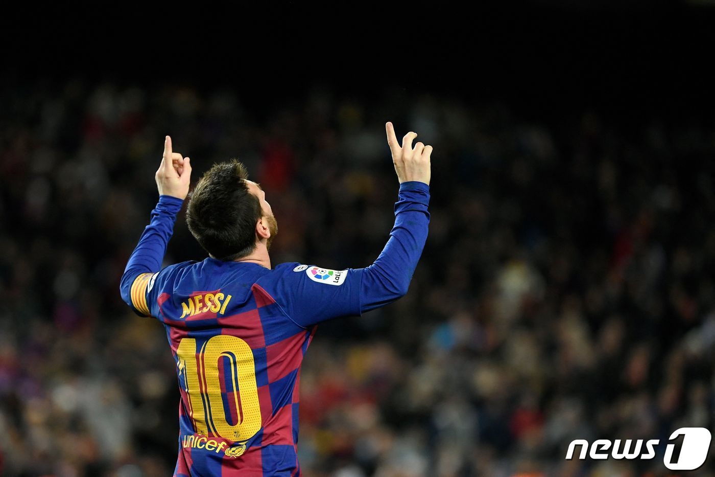 본문 이미지 - FC바르셀로나의 전성기를 이끈 메시. ⓒ AFP=뉴스1