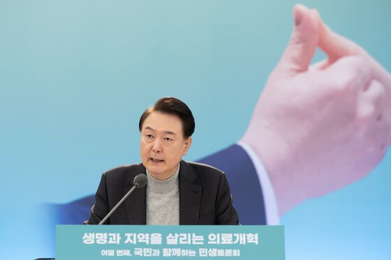'尹 의료개혁' 계승이냐 전환이냐…대선후보들 의료정책은?