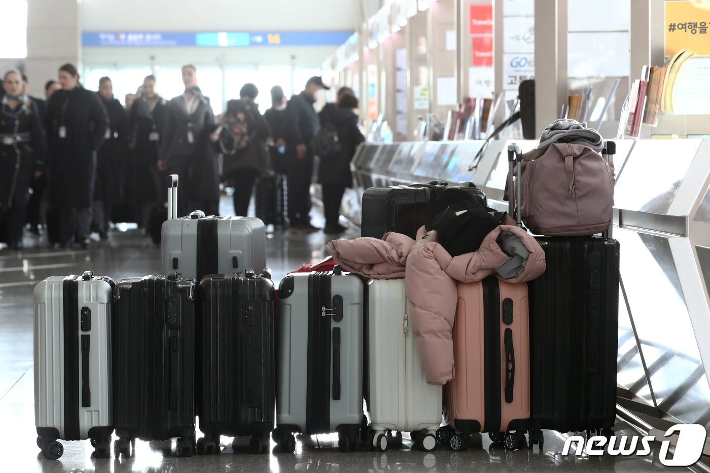 설 연휴 마지막 날인 지난 12일 오전 인천국제공항 출국장 &#40;자료사진&#41; /뉴스1