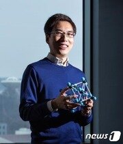본문 이미지 - 천진우 IBS 나노의학 연구단장. /뉴스1