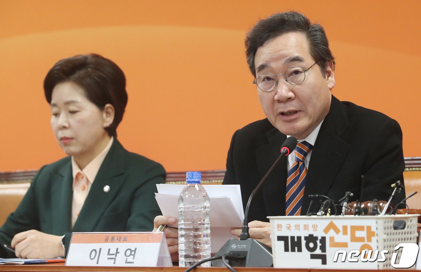 본문 이미지 - 이낙연 개혁신당 공동대표가 19일 오전 서울 여의도 국회에서 열린 개혁신당 최고위원회의에서 발언을 하고 있다. 2024.2.19/뉴스1 ⓒ News1 임세영 기자