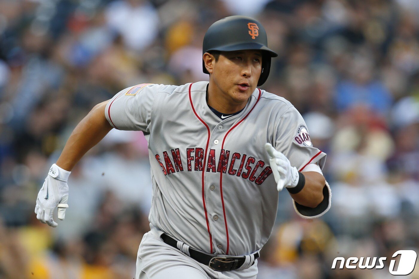 본문 이미지 - 샌프란시스코 자이언츠 시절의 황재균. ⓒ AFP=뉴스1