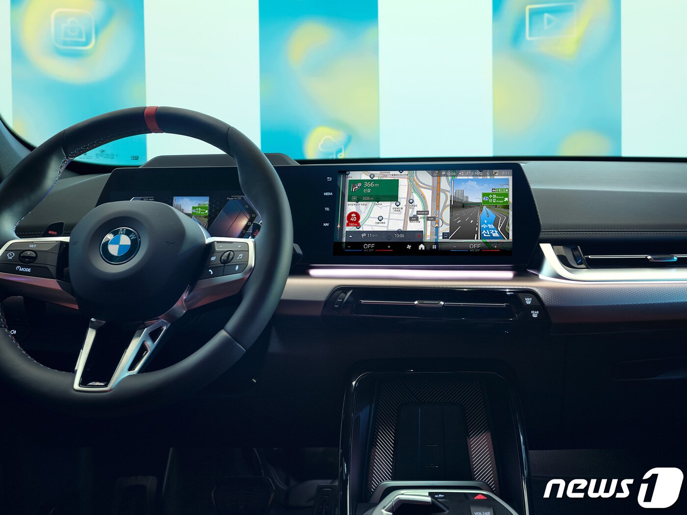 본문 이미지 - 티맵 내비게이션을 탑재한 BMW 차량.&#40;BMW코리아 제공&#41; 