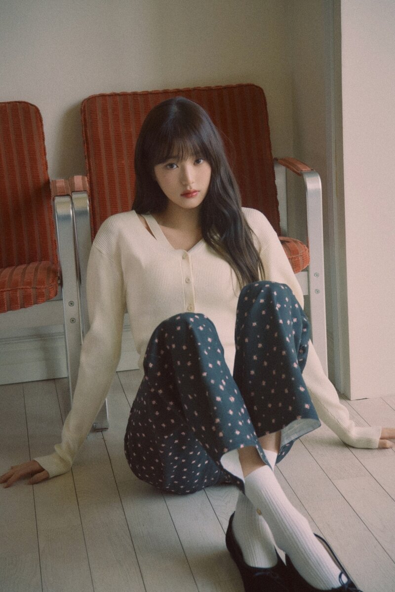 본문 이미지 - 장원영/로라로라 제공