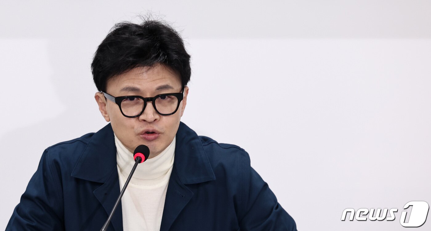 본문 이미지 - 한동훈 국민의힘 비상대책위원장이 29일 오전 서울 여의도 중앙당사에서 열린 비대위 회의에서 모두발언을 하고 있다. 2024.2.29/뉴스1 ⓒ News1 구윤성 기자