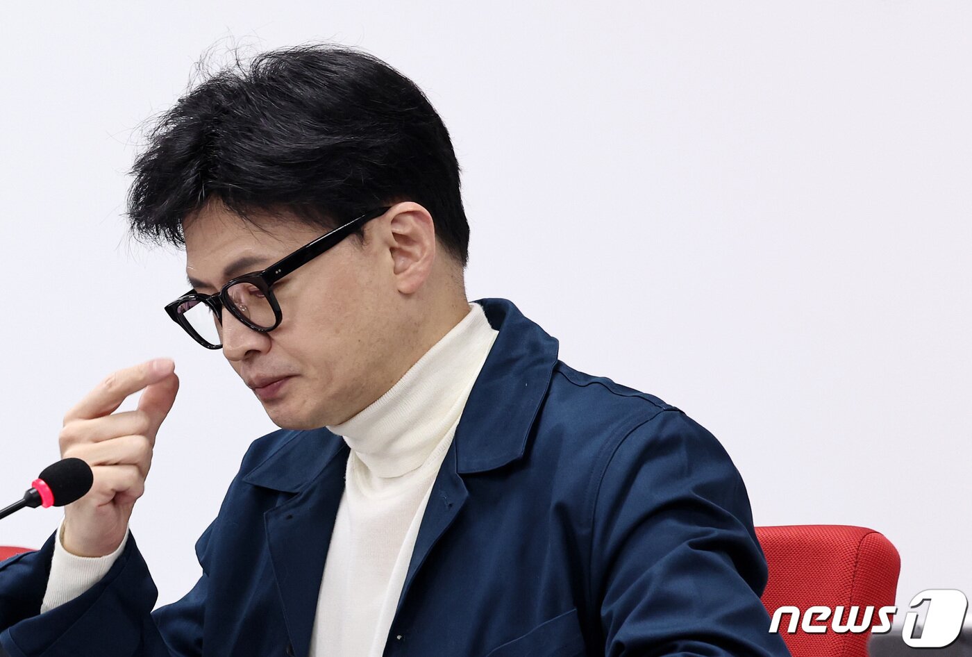 본문 이미지 - 한동훈 국민의힘 비상대책위원장이 29일 오전 서울 여의도 중앙당사에서 열린 비대위 회의에 참석해 생각에 잠겨 있다. 2024.2.29/뉴스1 ⓒ News1 구윤성 기자