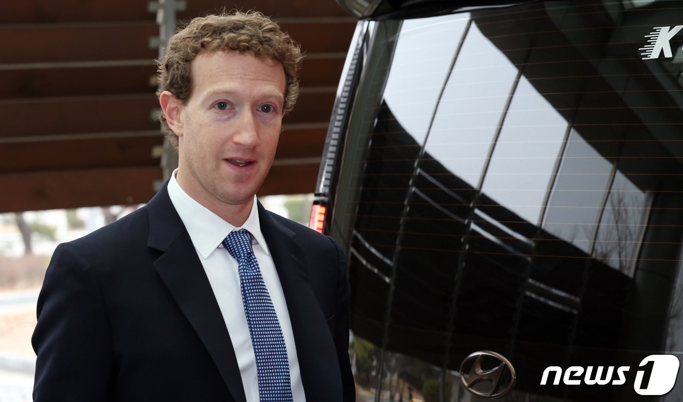 본문 이미지 - 마크 저커버그 메타플랫폼 최고경영자&#40;CEO&#41;. 2024.2.29/뉴스1 ⓒ News1 김명섭 기자