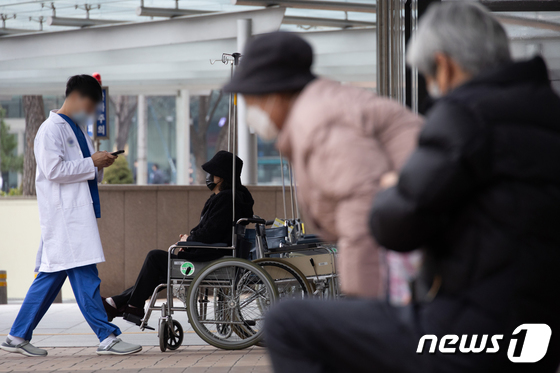 ‘전공의 복귀 시한’ 인천지역 ‘감감’…경찰 본격 수사 채비 ‘전공의 복귀 시한’ 인천지역 ‘감감’…경찰 본격 수사 채비