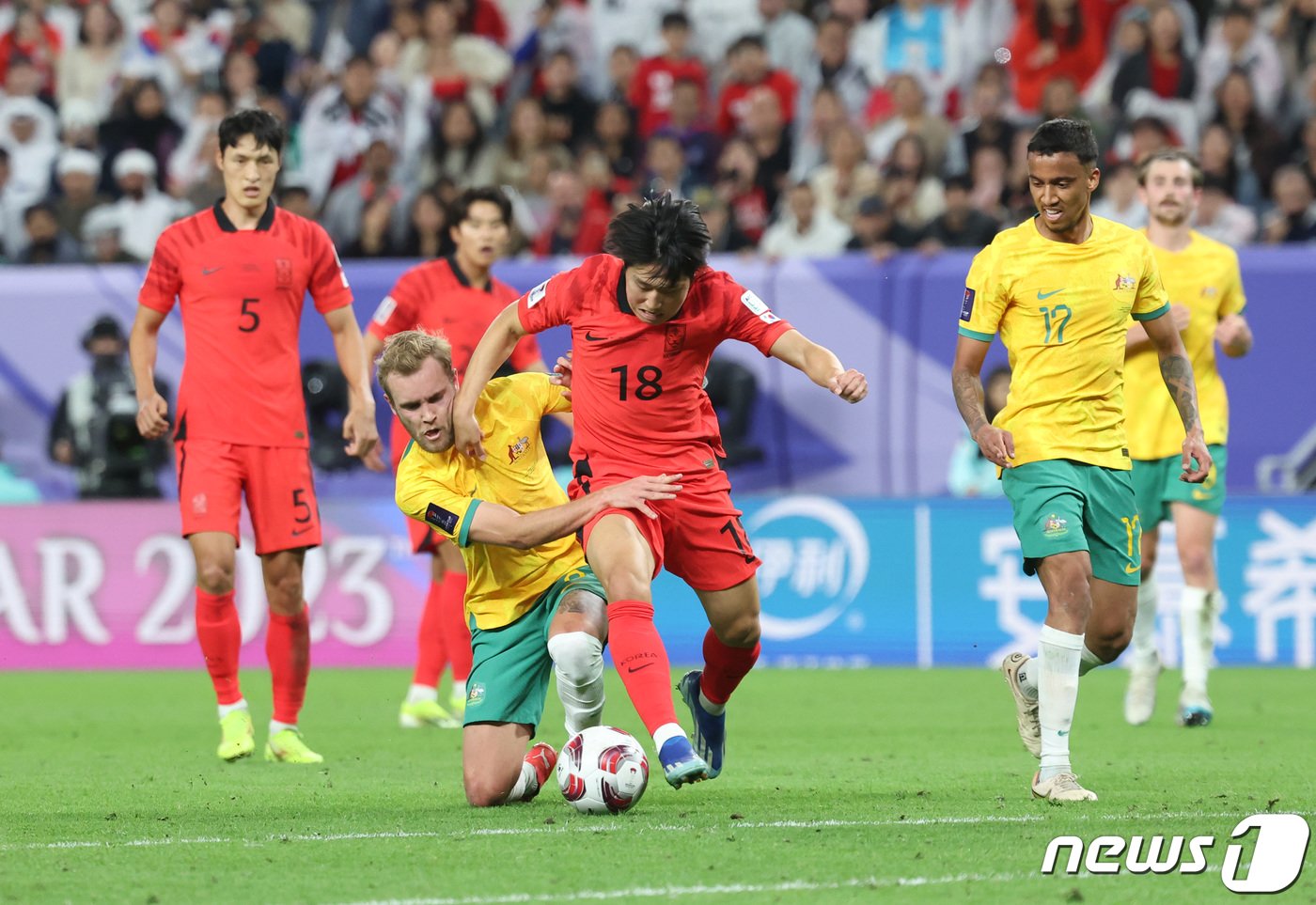 본문 이미지 - 한국은 2023 AFC 아시안컵 8강전에서 호주를 상대로 기적 같은 승리를 거뒀다. 2024.2.3/뉴스1 ⓒ News1 김성진 기자