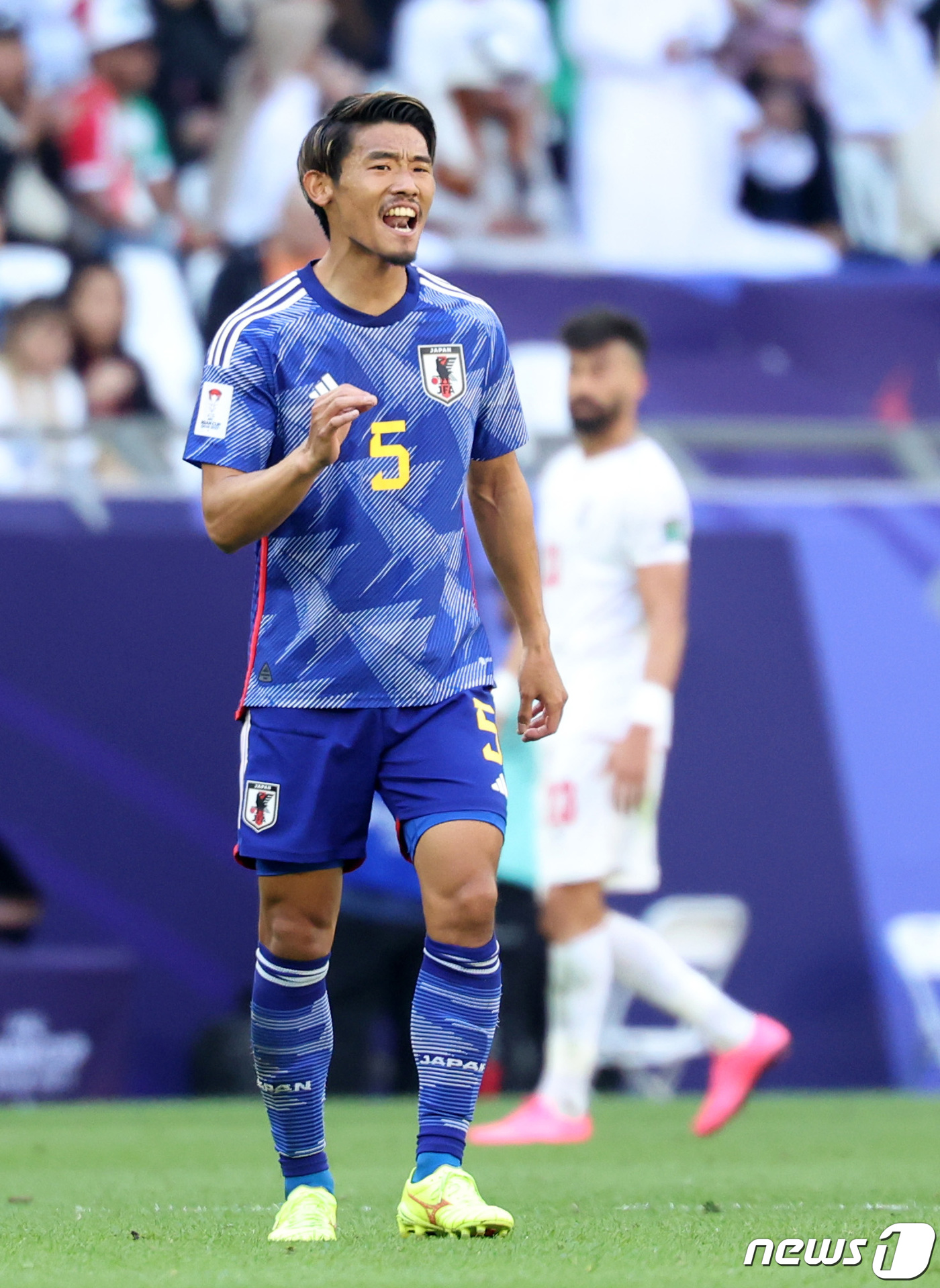 (알라이얀(카타르)=뉴스1) 김성진 기자 = 일본 모리타 히데마사가 3일(현지시간) 카타르 알라이얀 에듀케이션 시티 스타디움에서 열린 2023 아시아축구연맹(AFC) 카타르 아시안 …