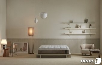 본문 이미지 - 지누스 '시그니처H' 이미지(현대백화점그룹 지누스 제공) 