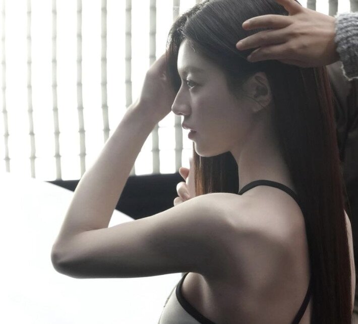 본문 이미지 - 고윤정 SNS 캡처